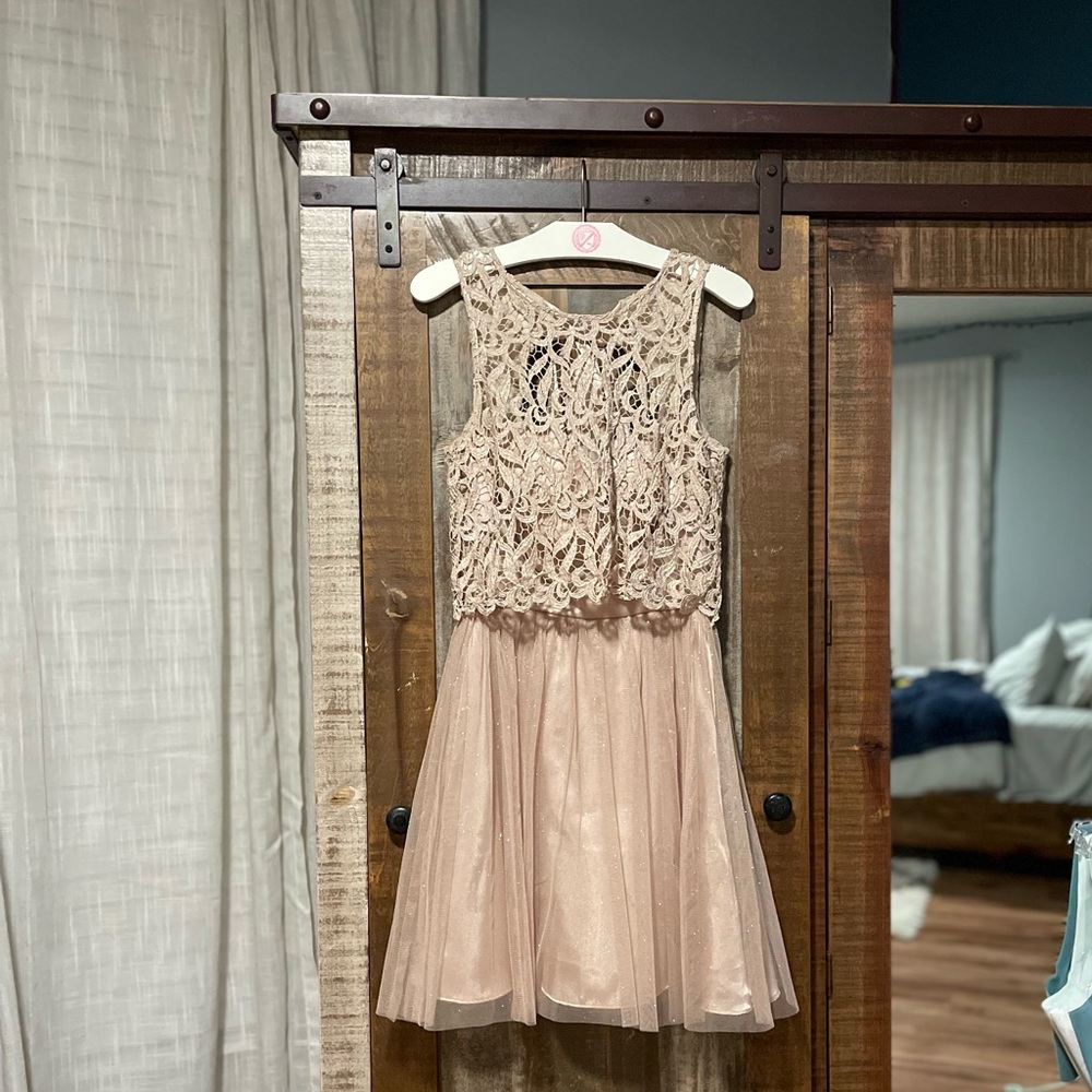 Morgan & Co. 1/2, gold homecoming dress